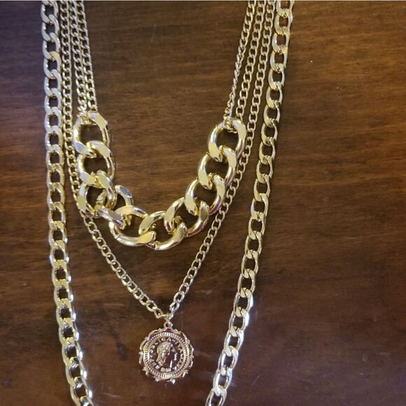Multi Layer Chain Necklace - Picture 4 of 6